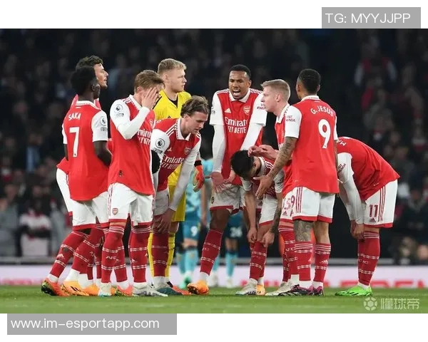哈格里夫斯分析阿森纳争冠形势曼城暗中发力紧追不舍 哈格里夫斯分析阿森纳争冠形势曼城暗中发力紧追不舍