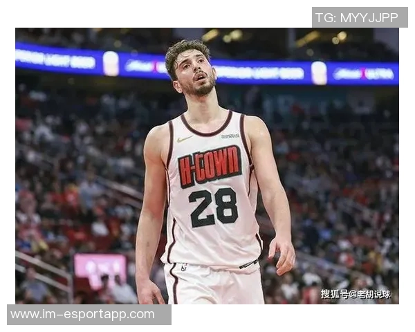 申京生涯突破2500分1000助攻成就历史第三年轻仅次于詹姆斯和字母哥