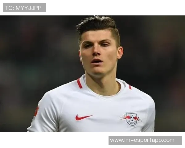 克里斯蒂谈弗拉格表现年轻球员需减轻压力以助成长 克里斯蒂谈弗拉格表现年轻球员需减轻压力以助成长