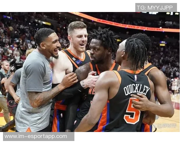 文班谈KG训练趣事解析他与队友对手裁判媒体的独特关系