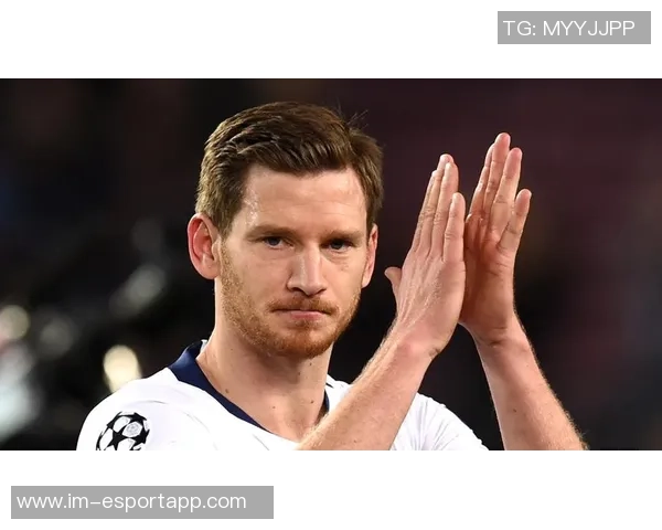 巴塞尔与多特洽谈租借杜兰维尔球员倾向选择前者