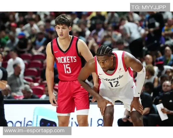 谢泼德表现不佳三分球命中率仅为4323分钟内贡献9分并遭遇3次犯规