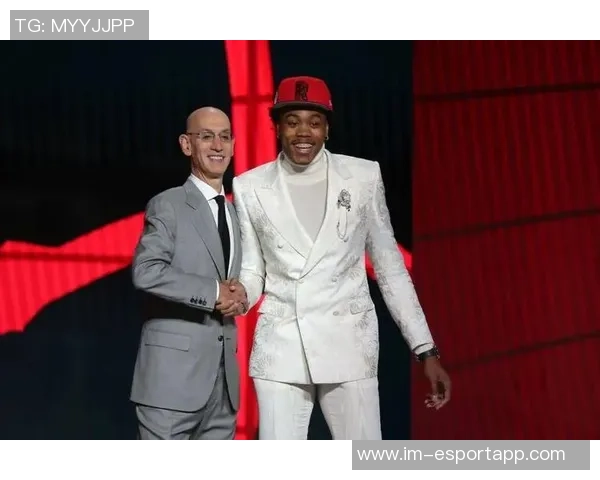 拉贾科维奇豪言球队能拥有斯科蒂巴恩斯是多么幸运的事情