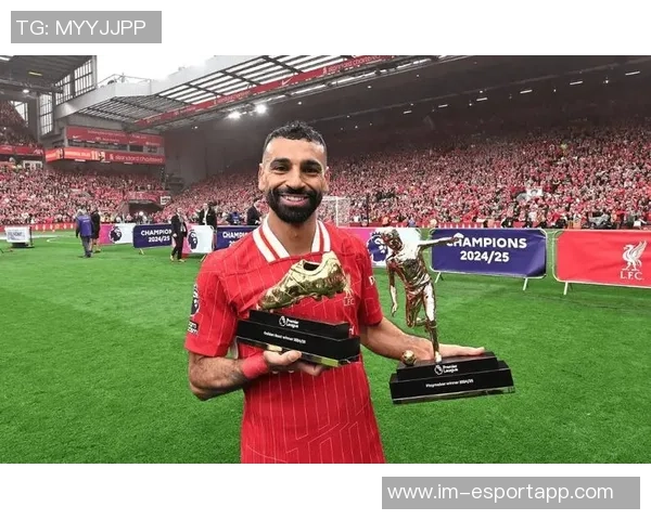 埃及主帅谈萨拉赫失点：压力下即使是顶级球星也会犯错