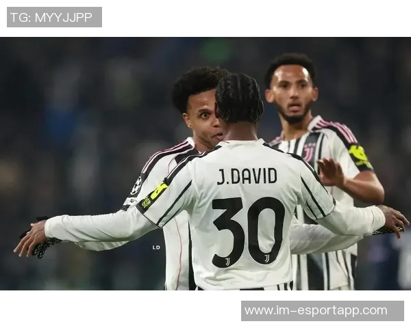 意天空预测萨索洛对尤文首发阵容米雷蒂担任前腰戴维继续出任中锋