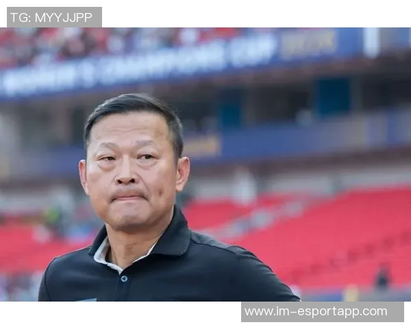 武汉女足主帅分析五线作战挑战强调奥克兰联身体素质与侵略性优势 武汉女足主帅分析五线作战挑战强调奥克兰联身体素质与侵略性优势