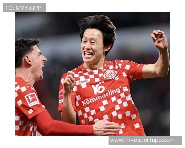 李在城百场里程碑回顾韩国队99场战绩15球17助展现实力